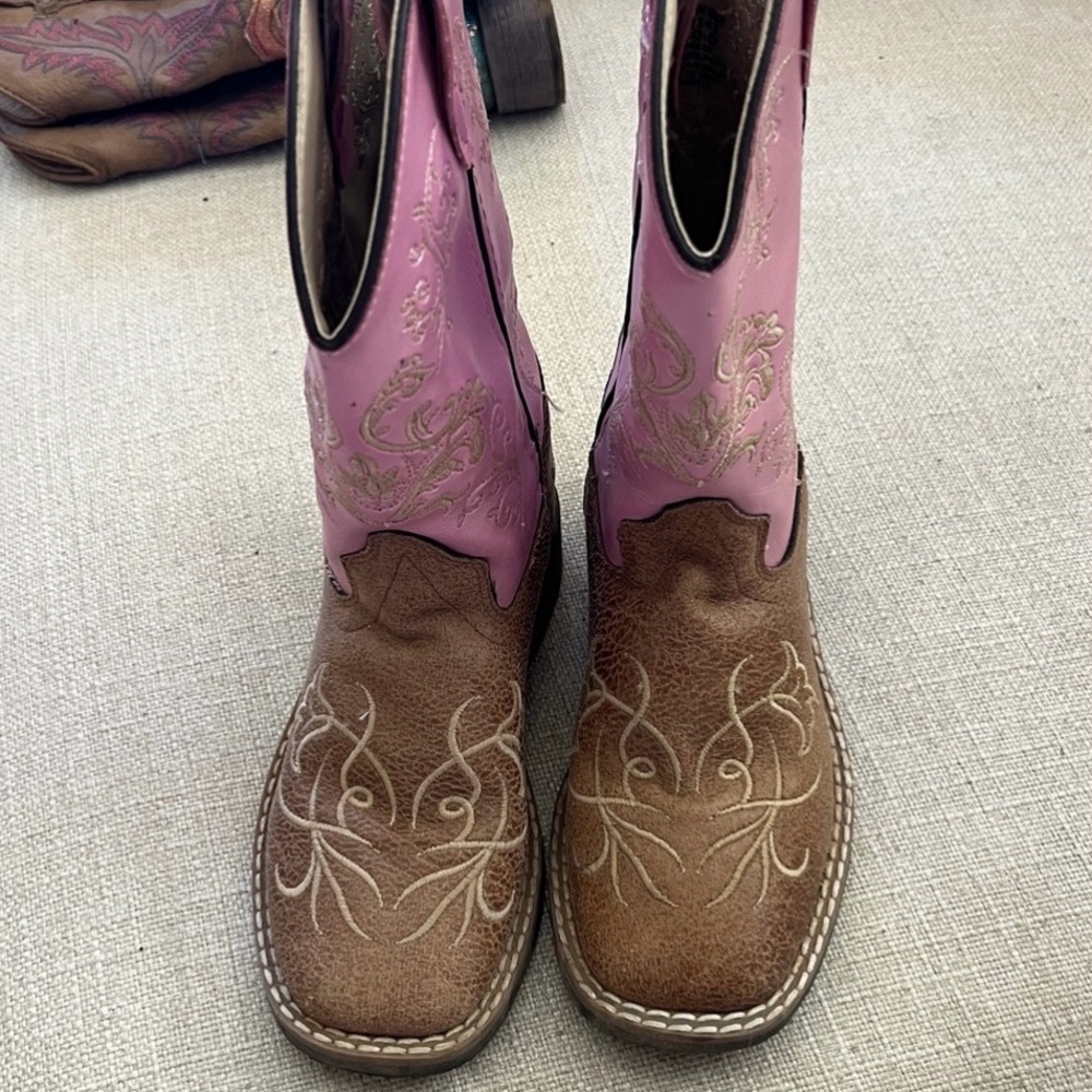 Old West | Cowgirl Boots| Size MISMATCHED!